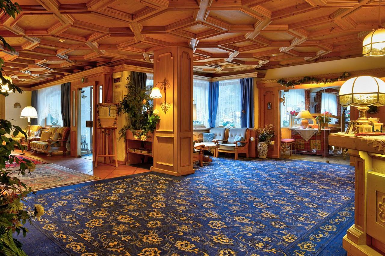 Hotel Roy Malga Ciapela Dış mekan fotoğraf